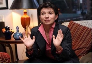 Claudia-Lopez-300x208